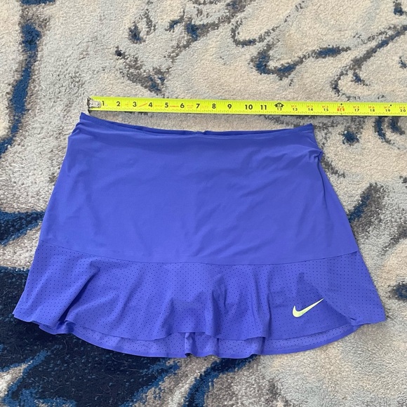 Nike Power Maria Skirt size Med . - Picture 6 of 8